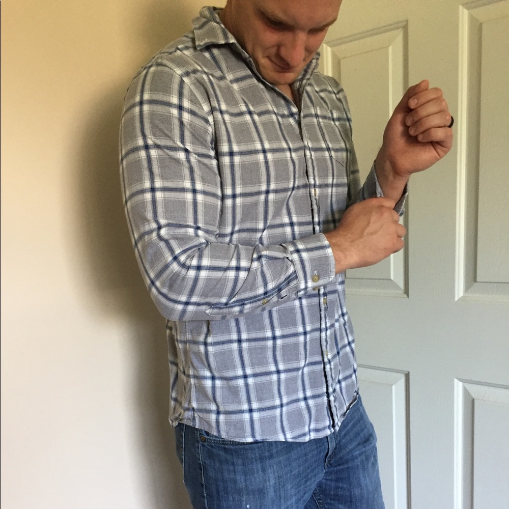 Sonoma Men’s M Blue Button Down Longsleeve